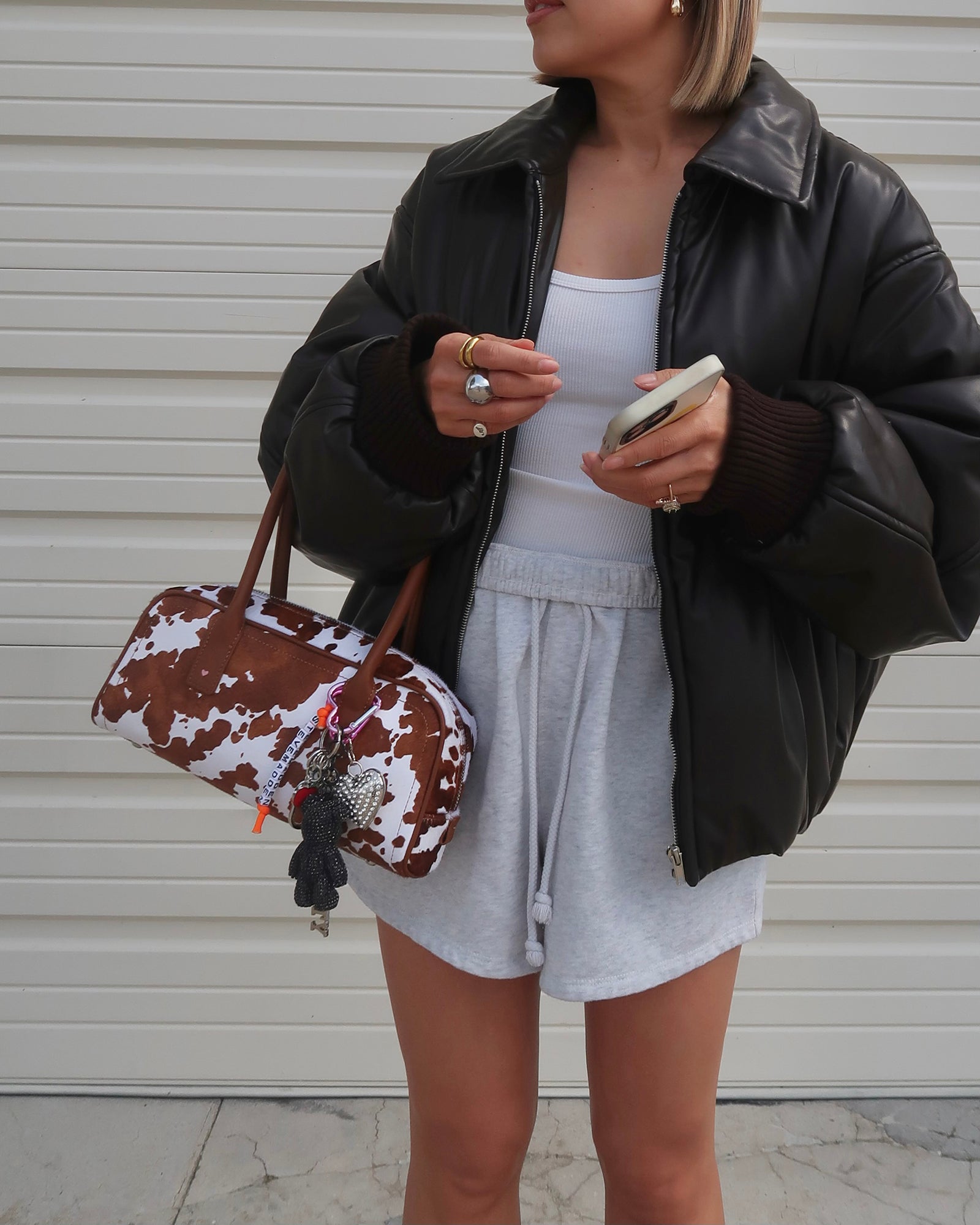 BEARY BAG CHARM BLACK - Image 5