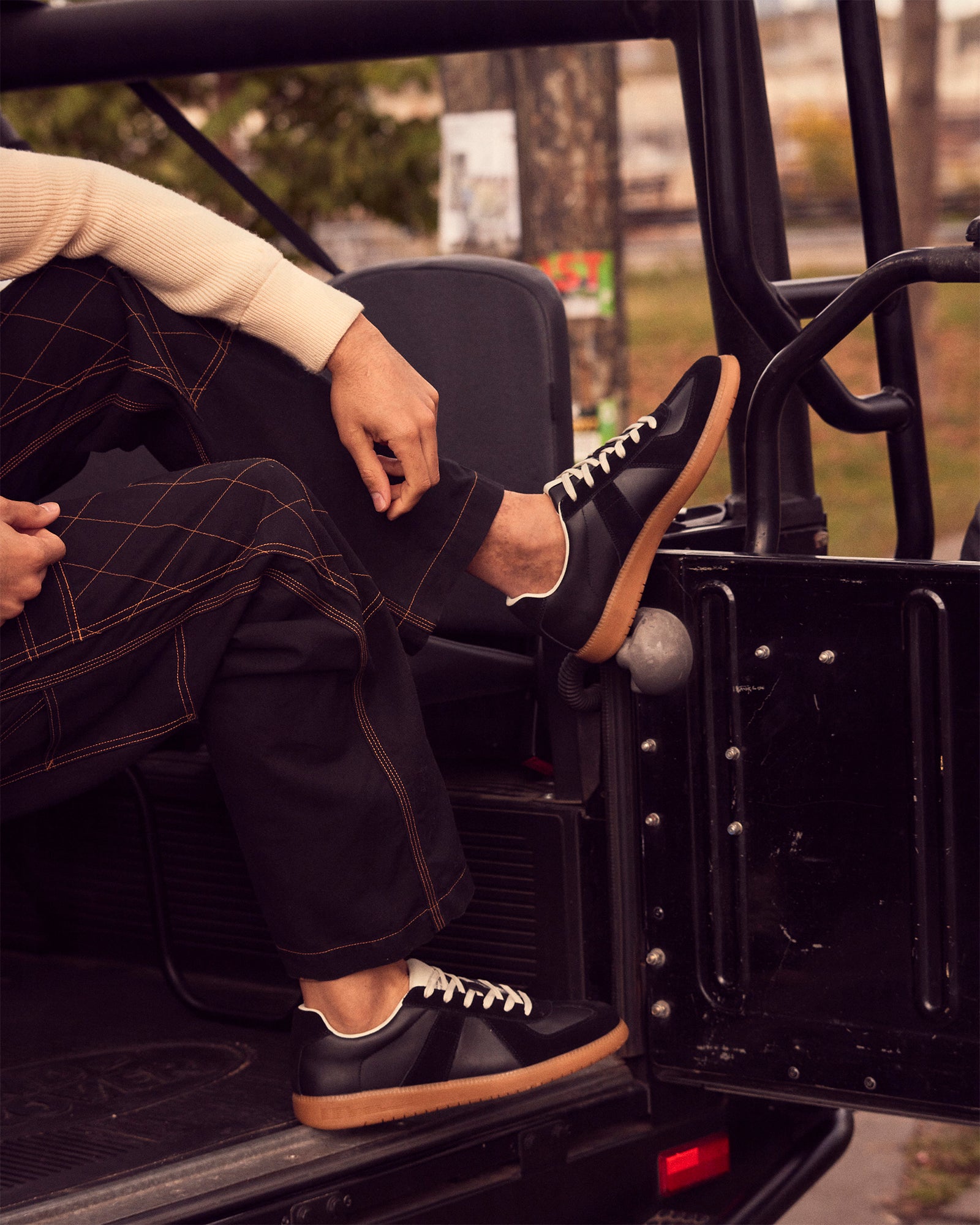 DIXON BLACK LEATHER - Image 7