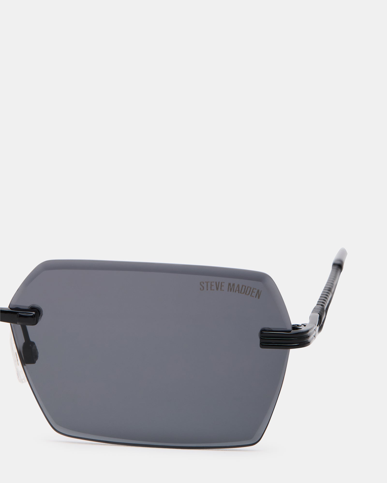 FINNIAN SUNGLASSES BLACK - Image 2