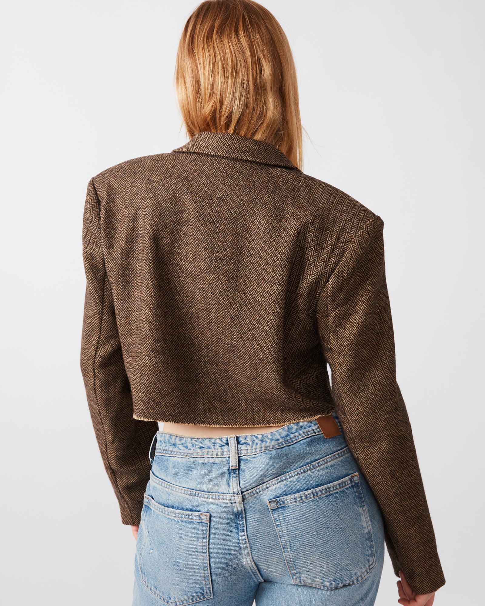 RUPI CROPPED BLAZER BROWN - Image 3