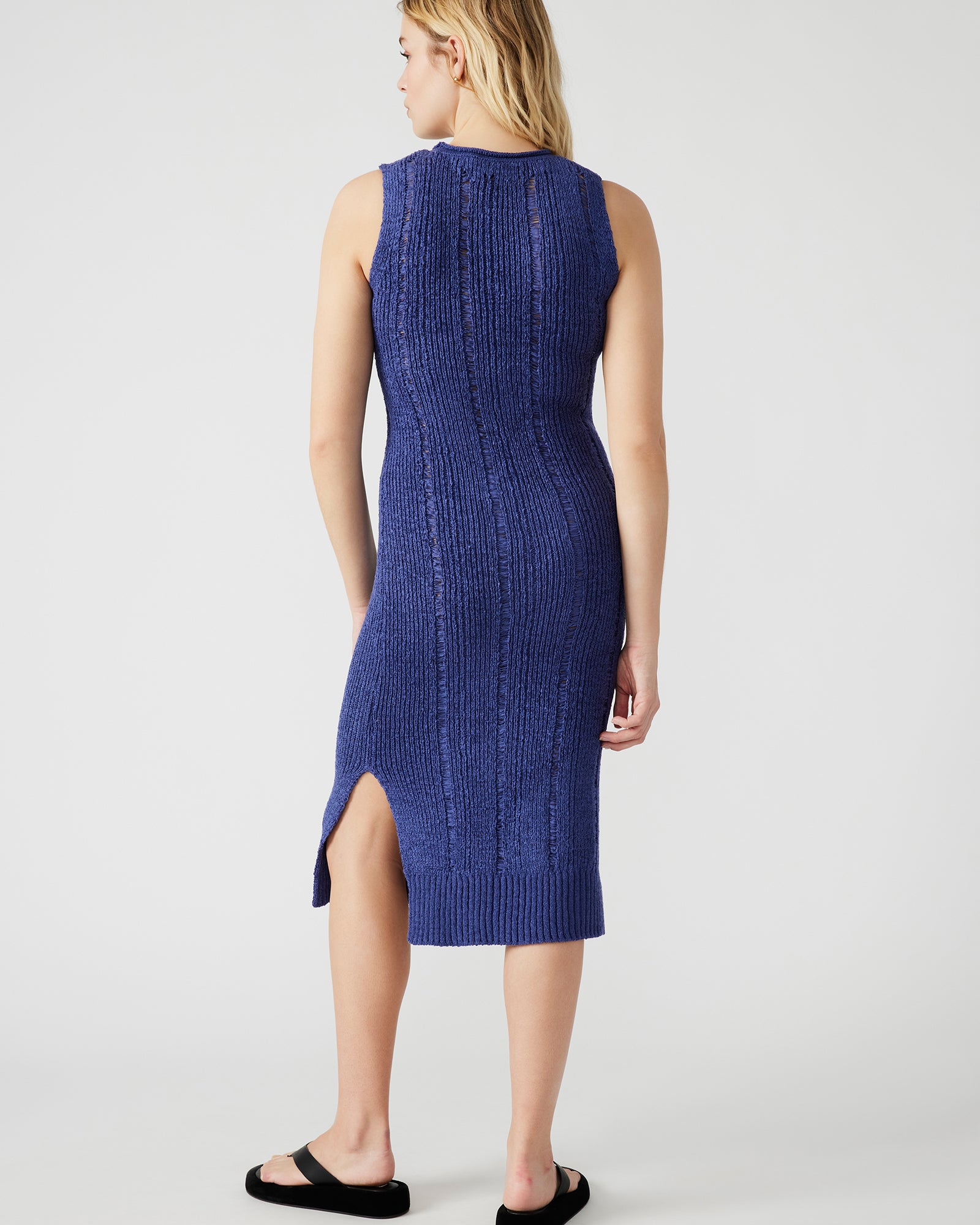 AMIRAH SWEATER DRESS BLUE - Image 3