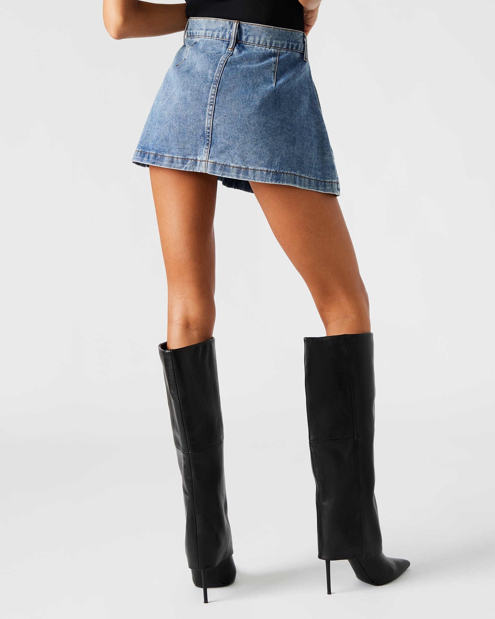 MARLOWE MEDIUM DENIM SKORT - Image 3