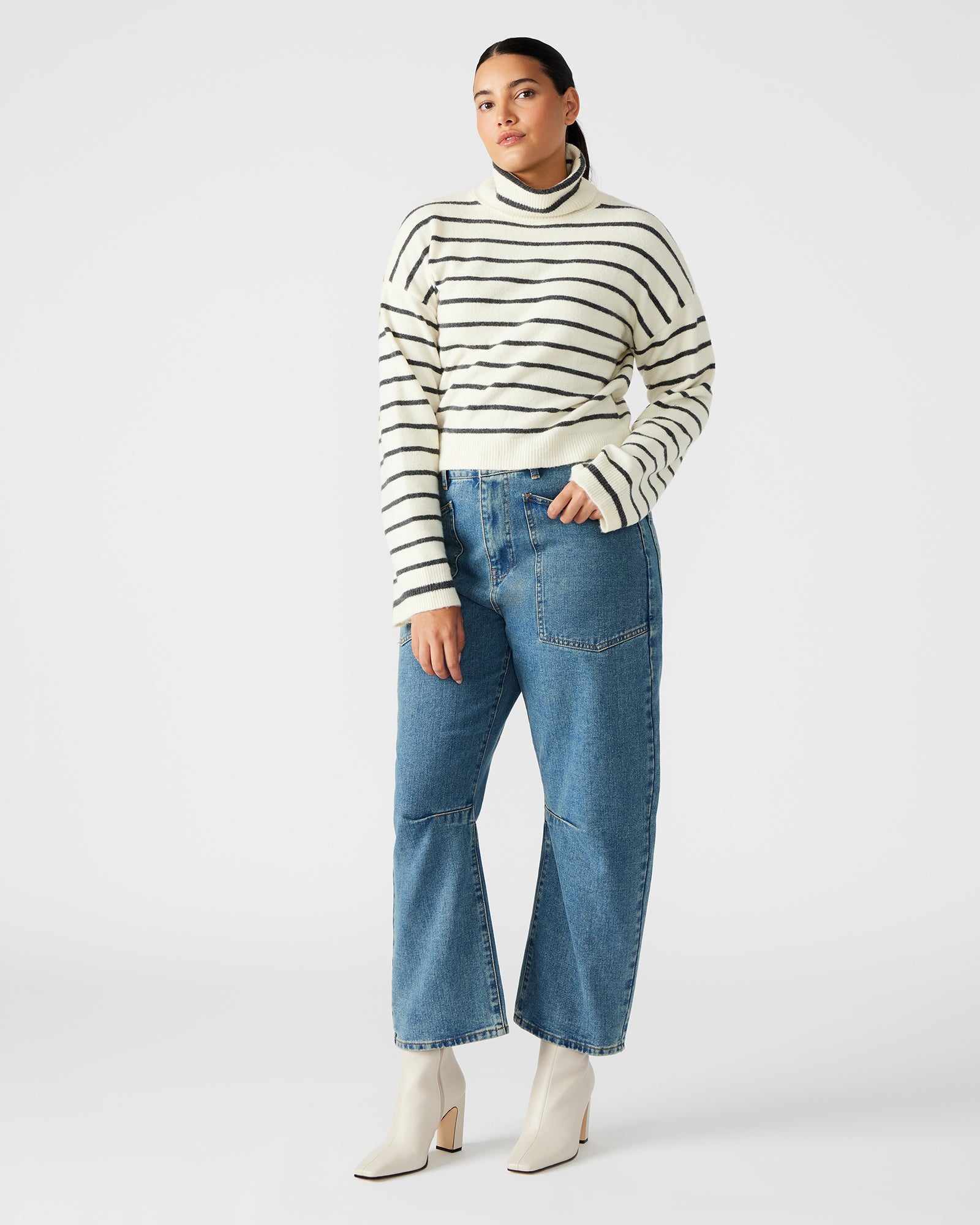 NARSHA SWEATER WHITE/BLACK - Image 4