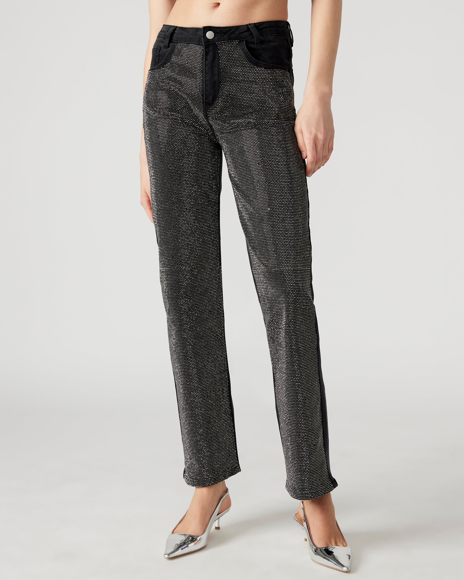 JESSE JEAN BLACK - Image 2