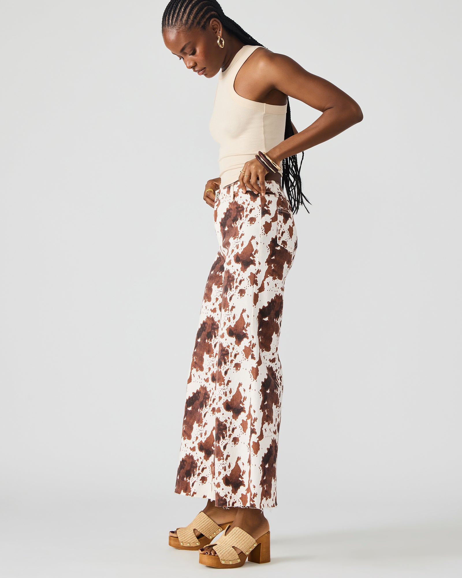 HARLI JEAN BROWN COW PRINT - Image 5