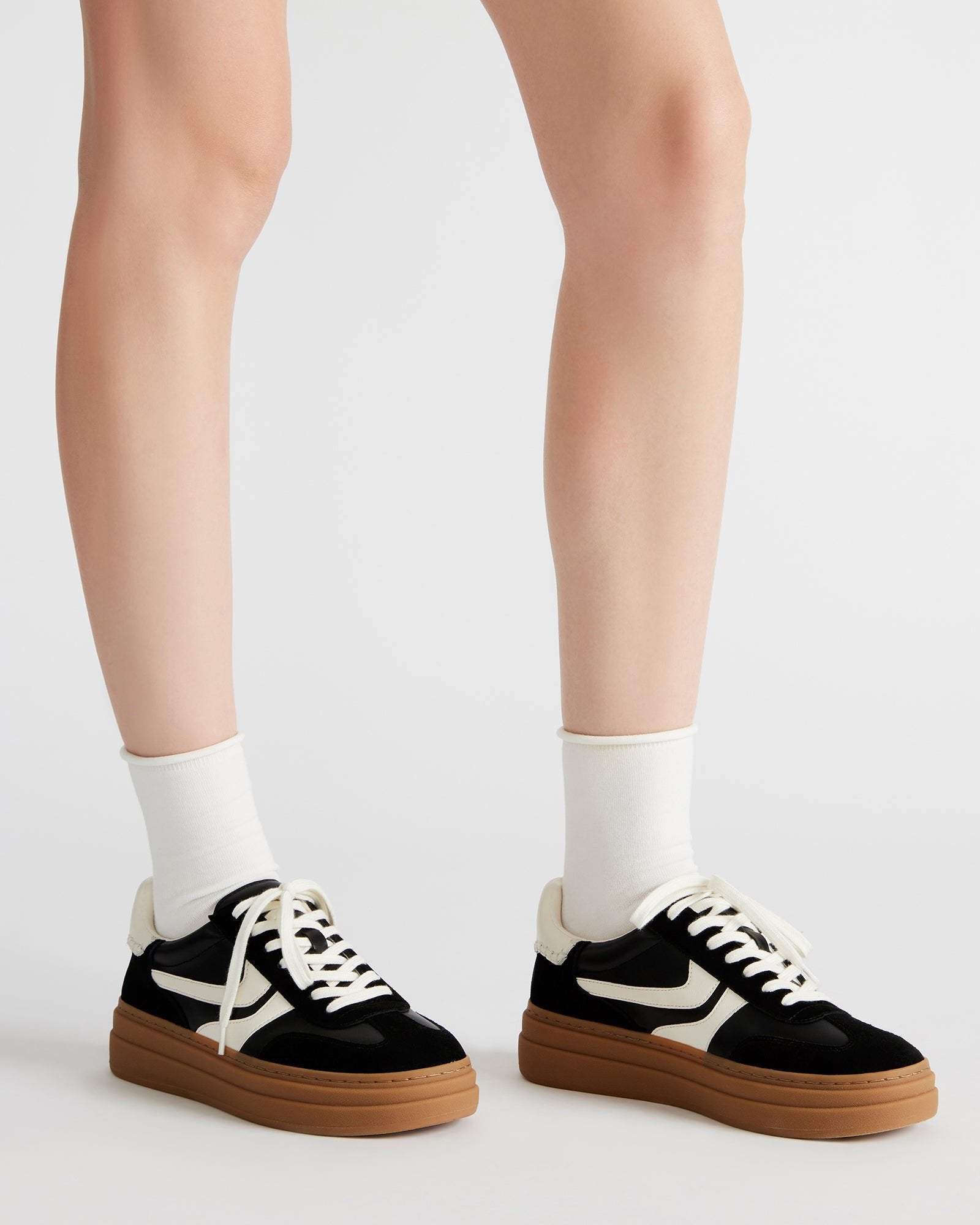 DODGE BLACK/WHITE - Image 2