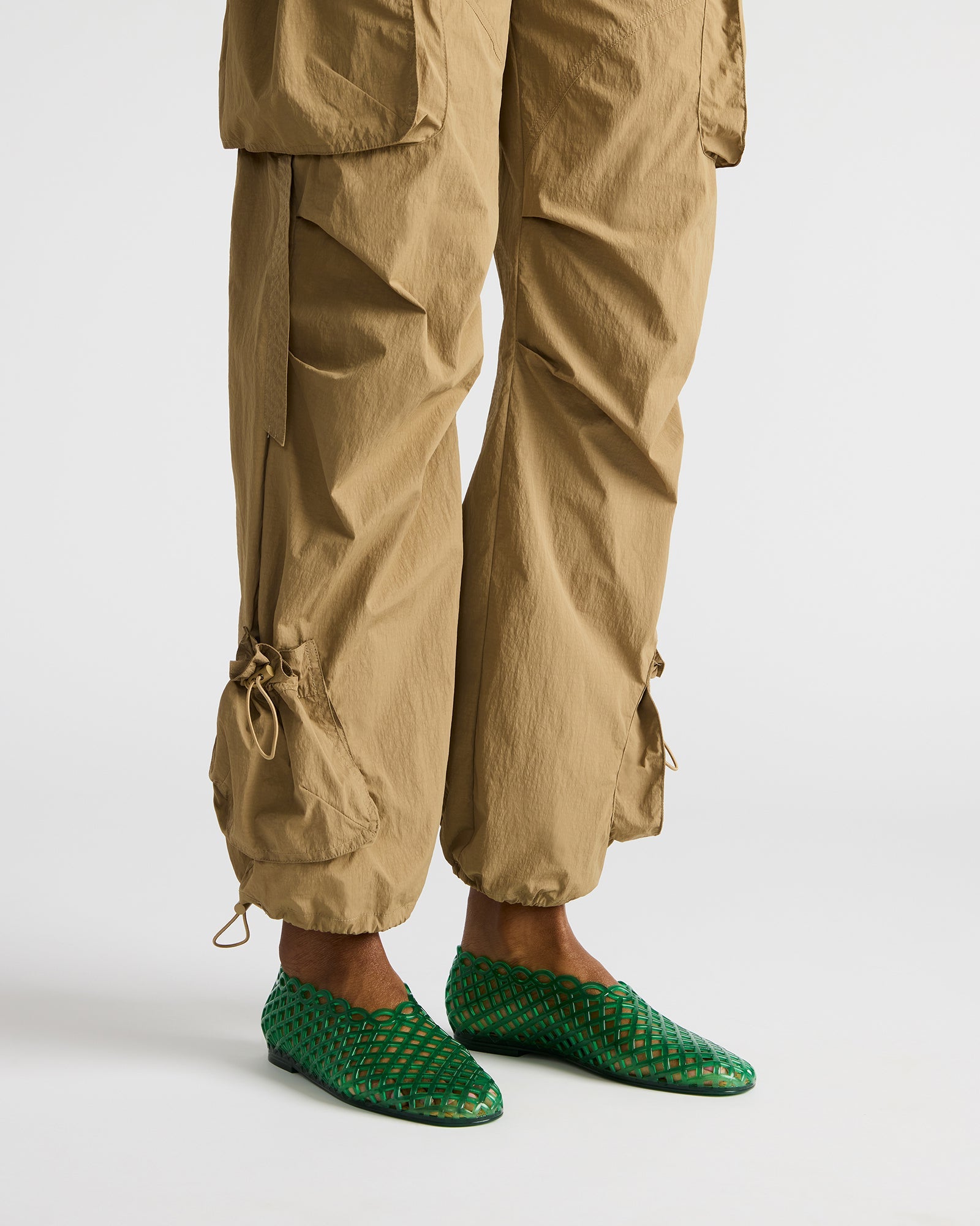 GROVE GREEN - Image 2