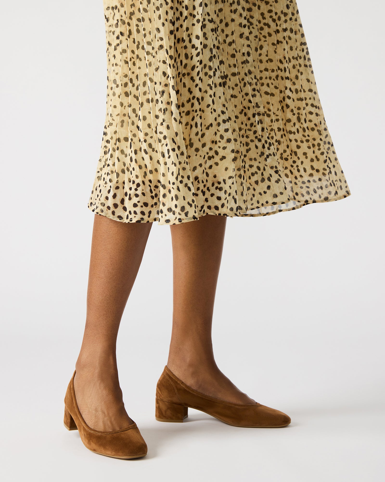 MOLLIE CHESTNUT SUEDE - Image 2