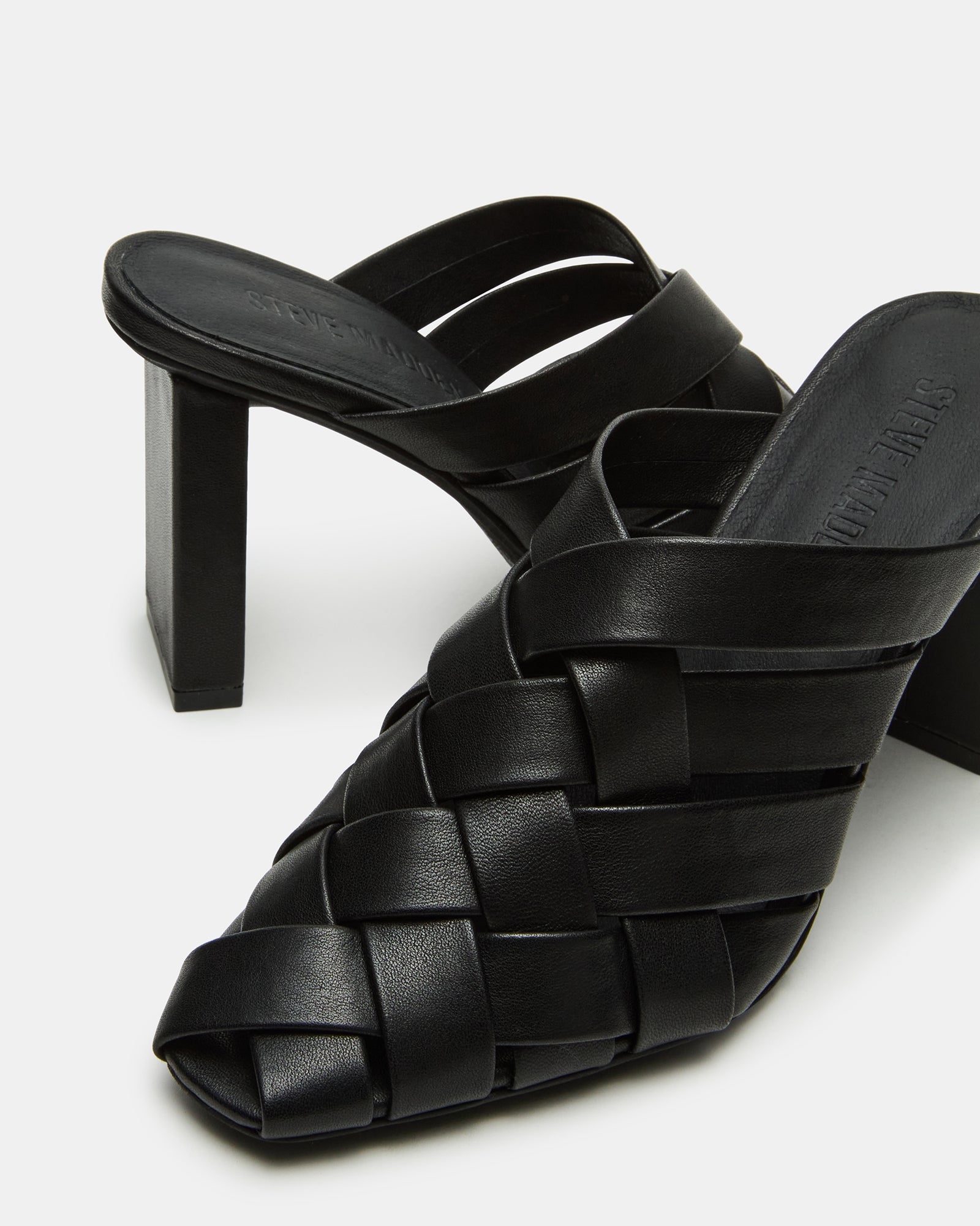 NAKITA BLACK - Image 3