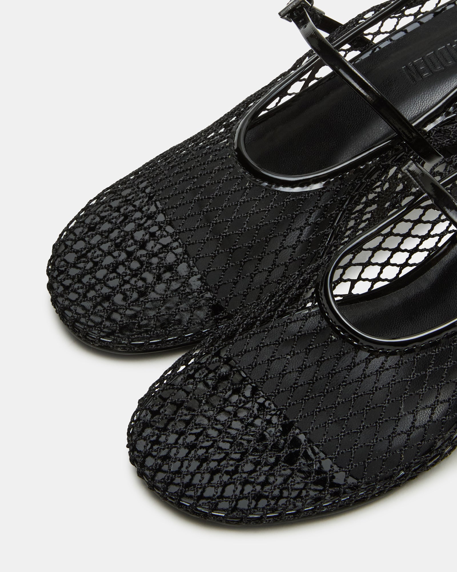 RAYNOR BLACK - Image 4