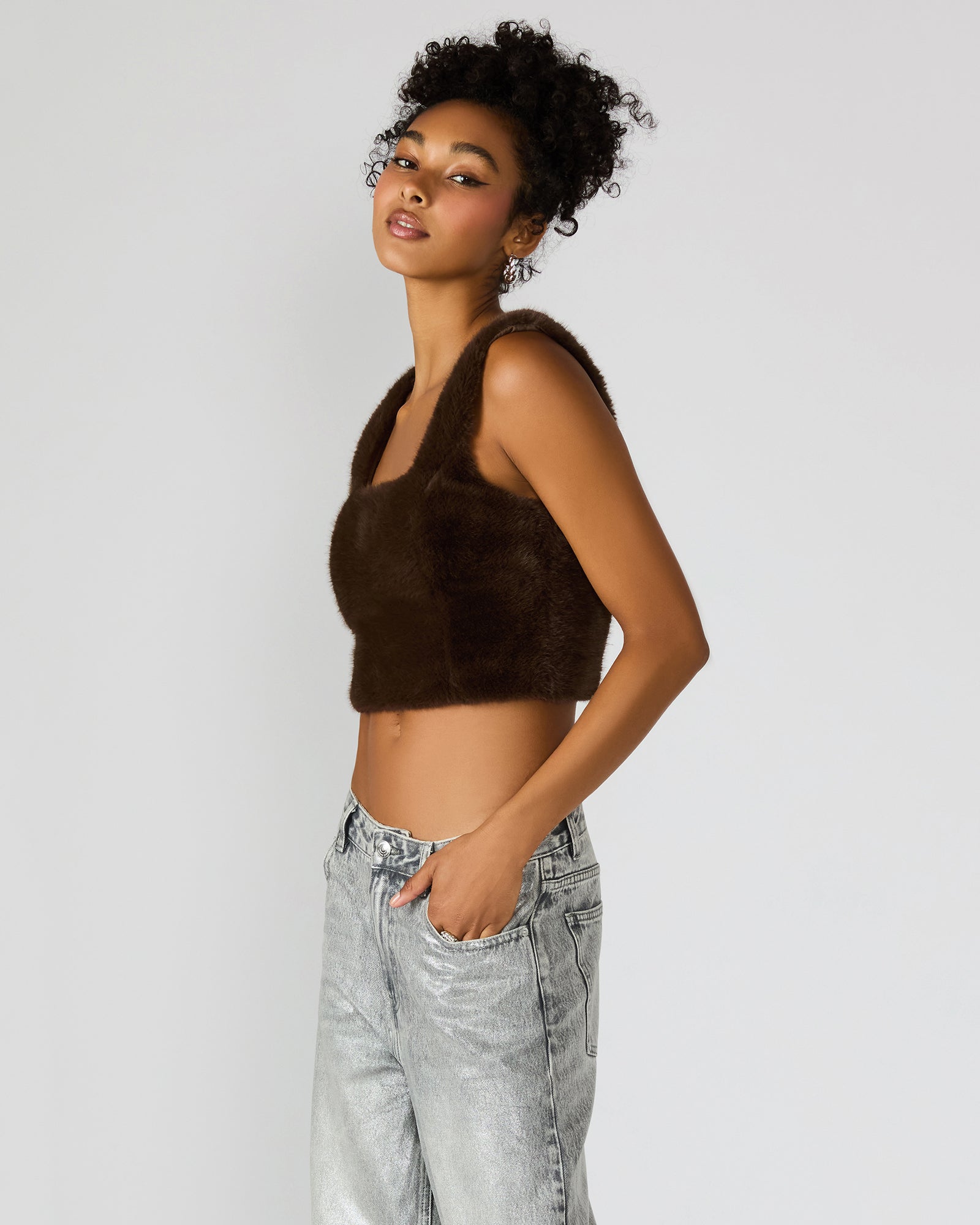 HANNIA FAUX FUR TOP DARK ESPRESSO - Image 3