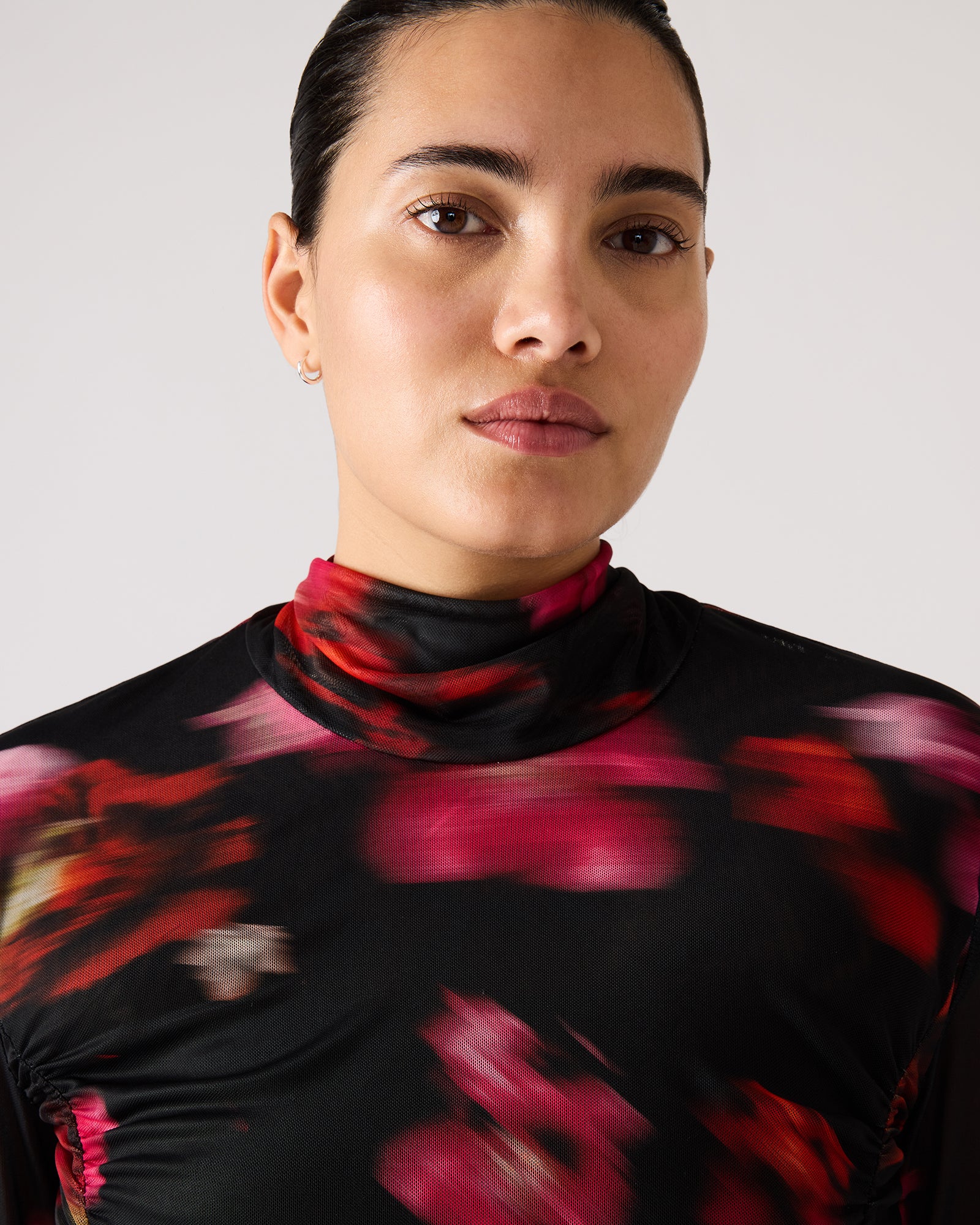 TAYLORE TOP BLURRY FLORAL - Image 3