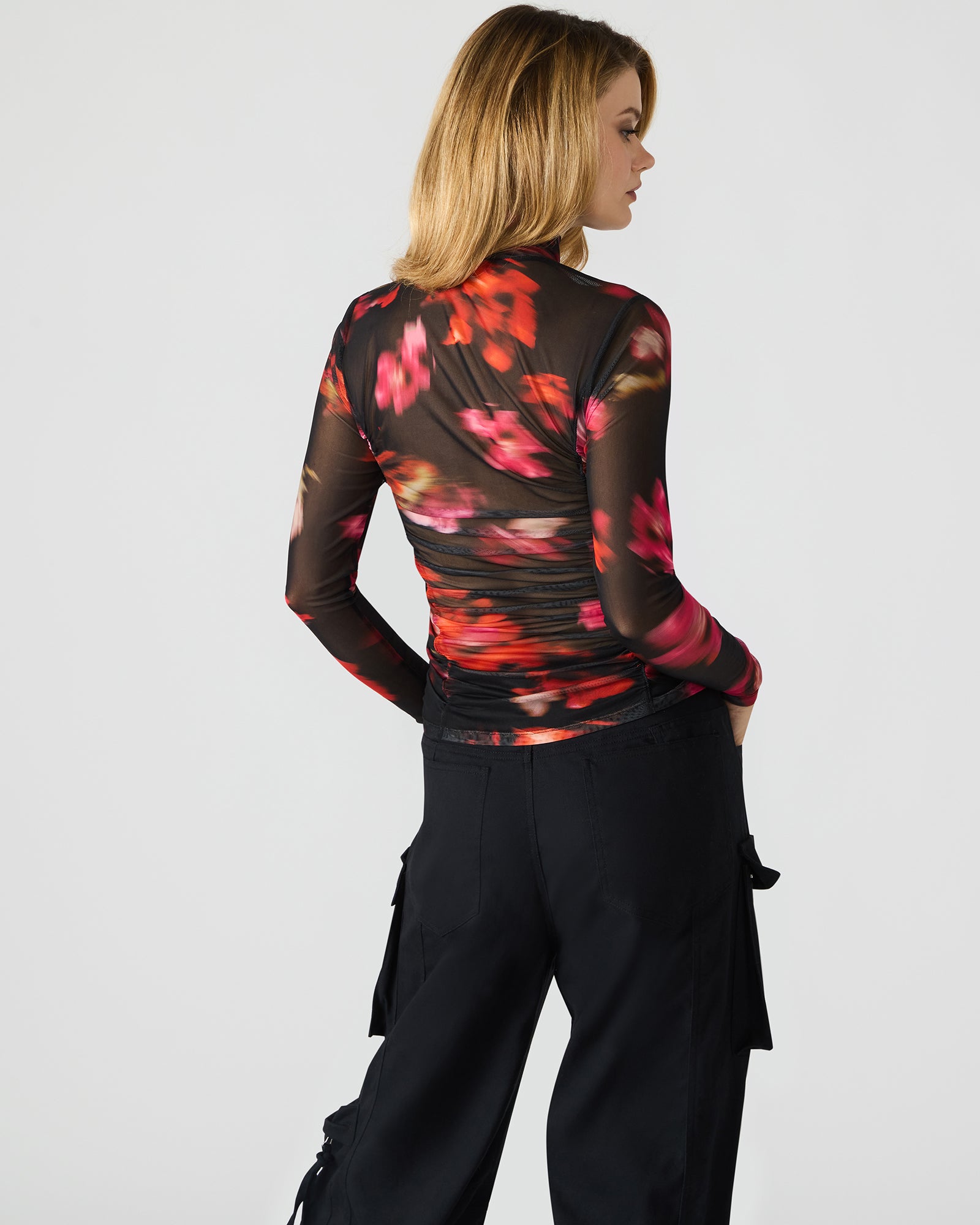 TAYLORE TOP BLURRY FLORAL - Image 10