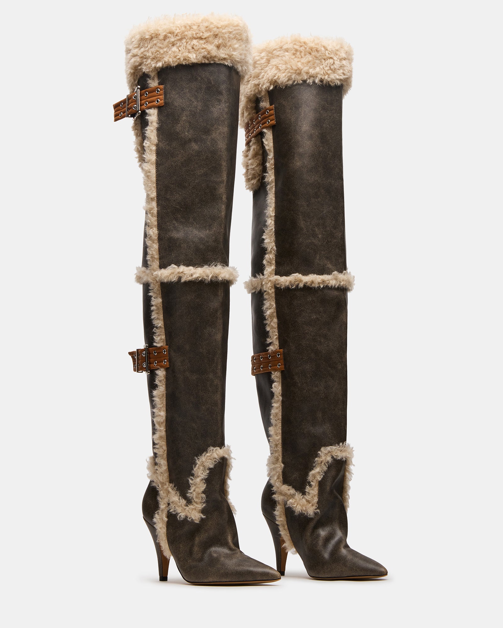 BADDIE FAUX FUR BROWN DISTRESSED - Image 3
