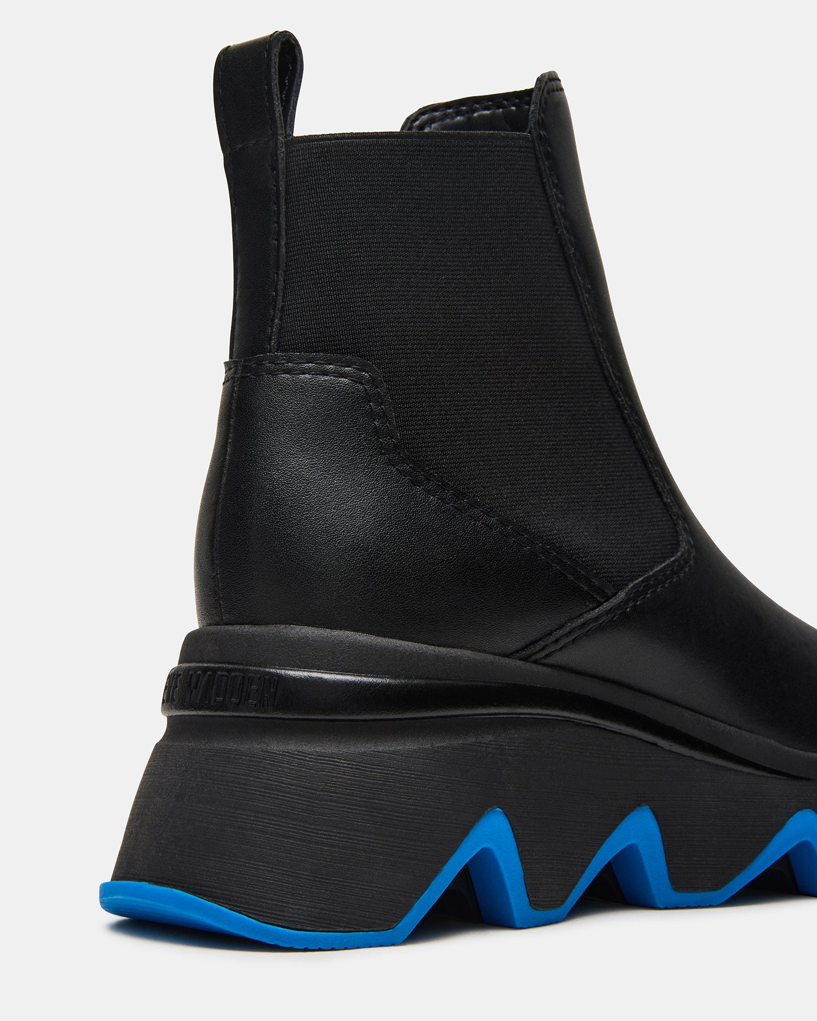 BREAKAWAY BLACK LEATHER - Image 3