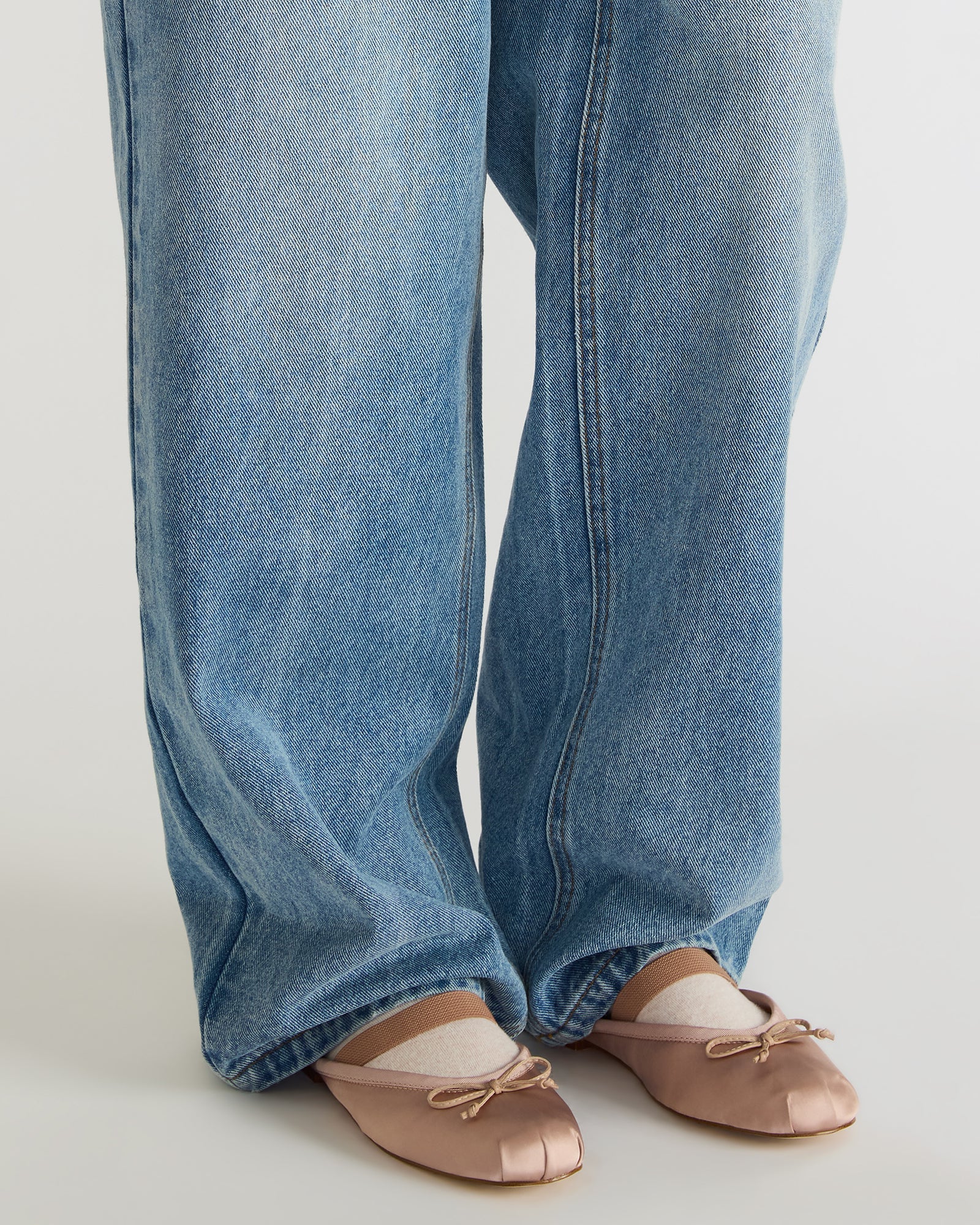 CUTESY BLUSH SATIN - Image 2