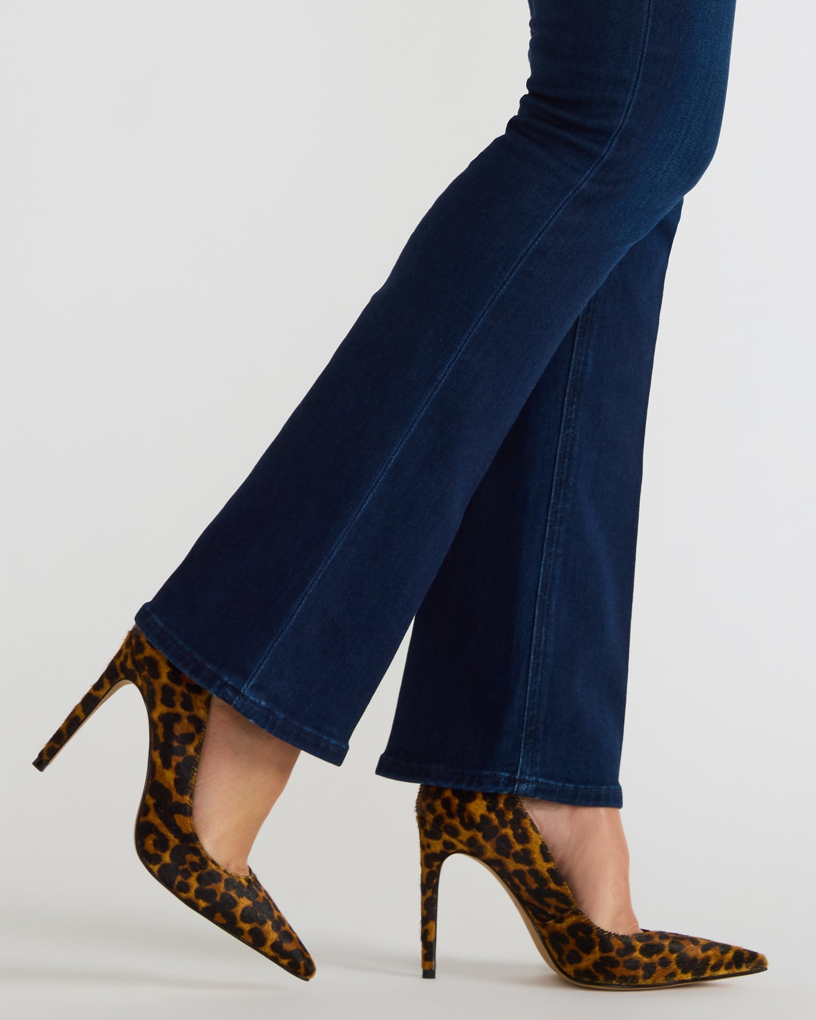 NOIR LEOPARD - Image 2